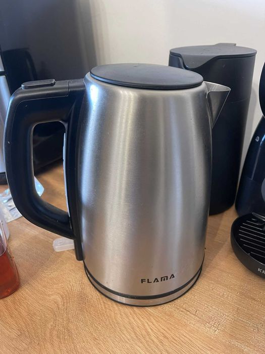 Jarro elétrico flama