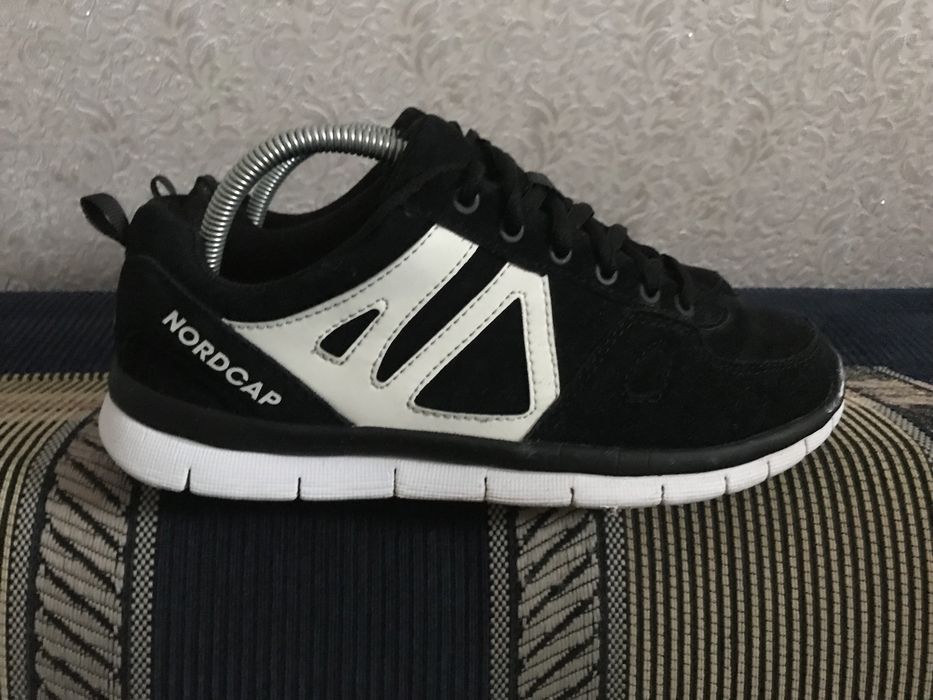 Кросівки  Nordcap  40-41 розмір, по устілці 25,5 см