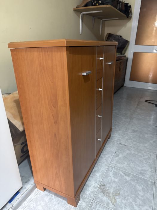 Sapateira com gavetas