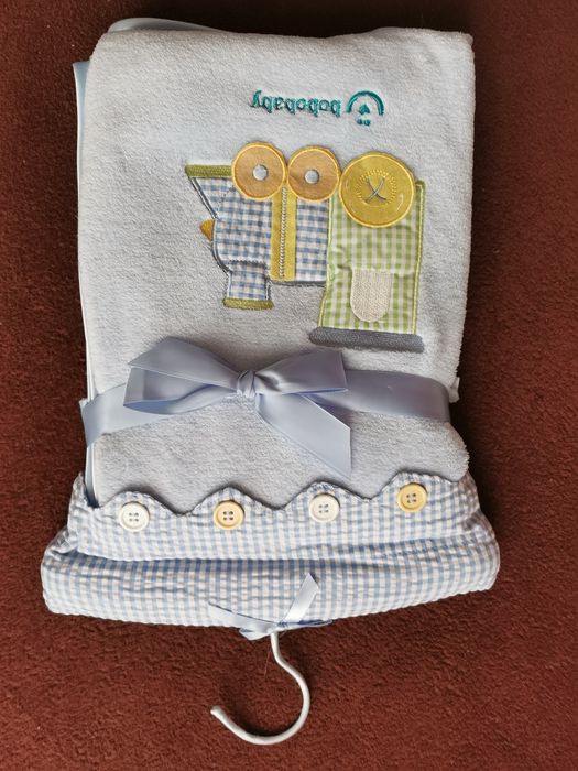 Nowy kocyk Bobobaby 76x102 cm