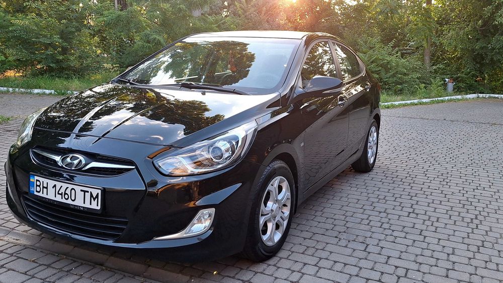 Hyundai Accent 2012 1.6 Автомат