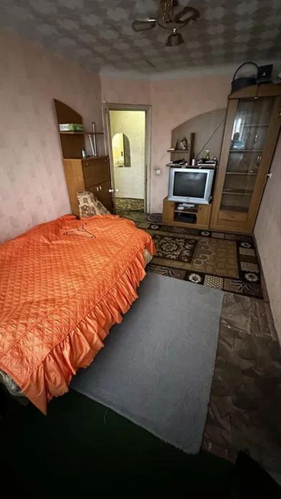 Продам 2-комн квартиру в районе Волжская ул. - View 2