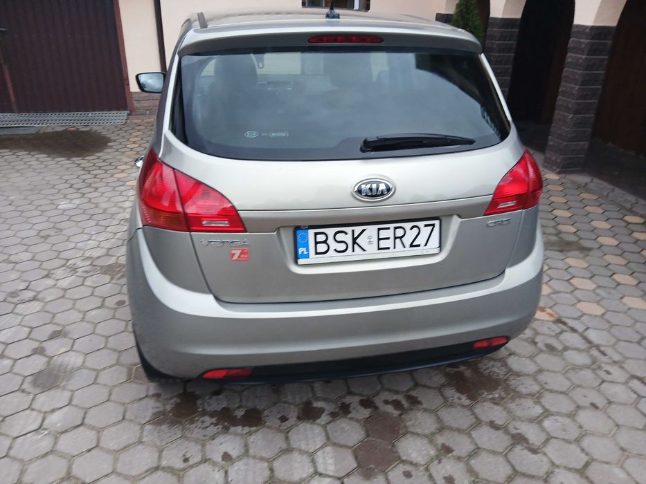 Kia Venga 1,6 z małym przebiegiem
