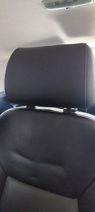 Monitor encosto auto