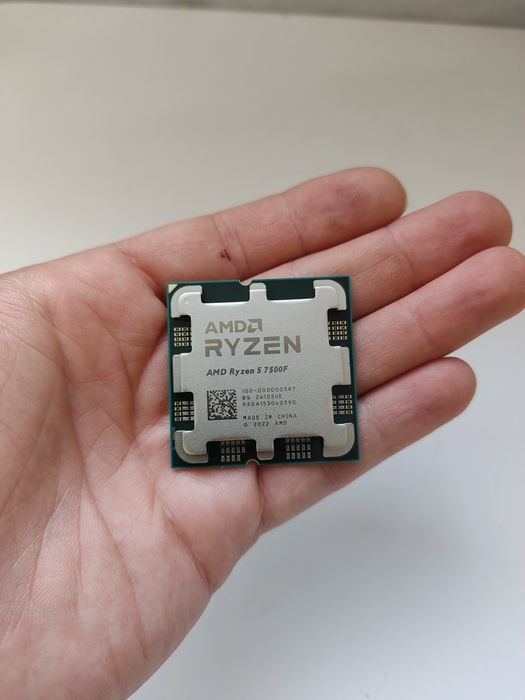 Процесор AMD Ryzen 5 7500f