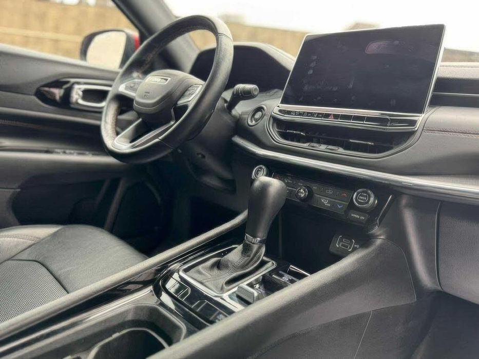 Jeep Compass      2021