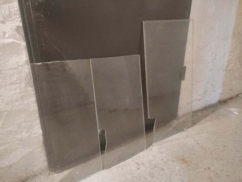 Szyby, szkło  8,6,5 mm  - 5  kawałków