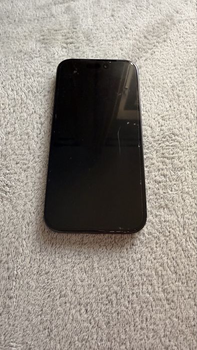 Iphone 15 128GB 77% bateria