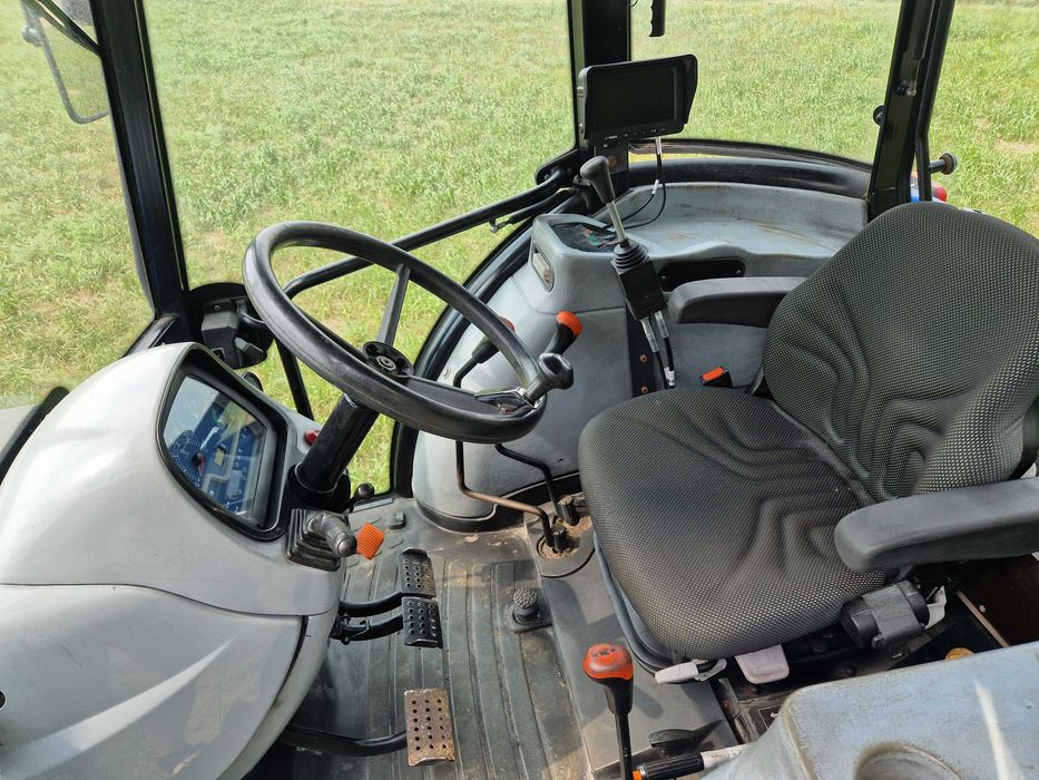 New Holland TD 5040
