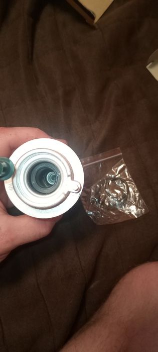 Продам топливный фильтр для skoda fabia