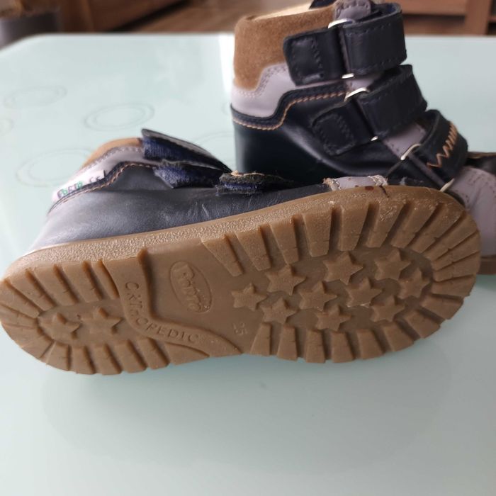 Buty dziecięce  r. 25, firmy Porto-super cena