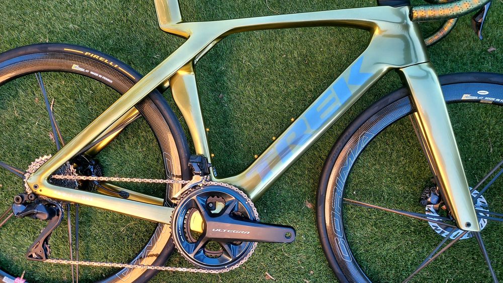 Trek Madone SLR 7 (Quadro OCLV 800 Series, Tam. 54).