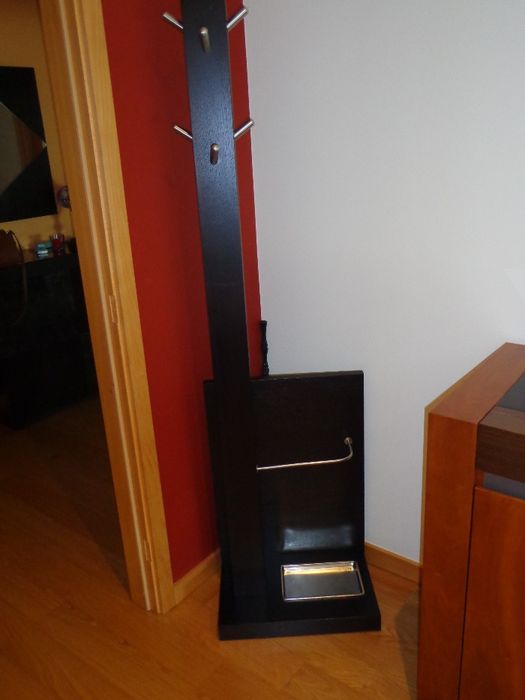 Móveis de hall (sapateira, espelho e bengaleiro)