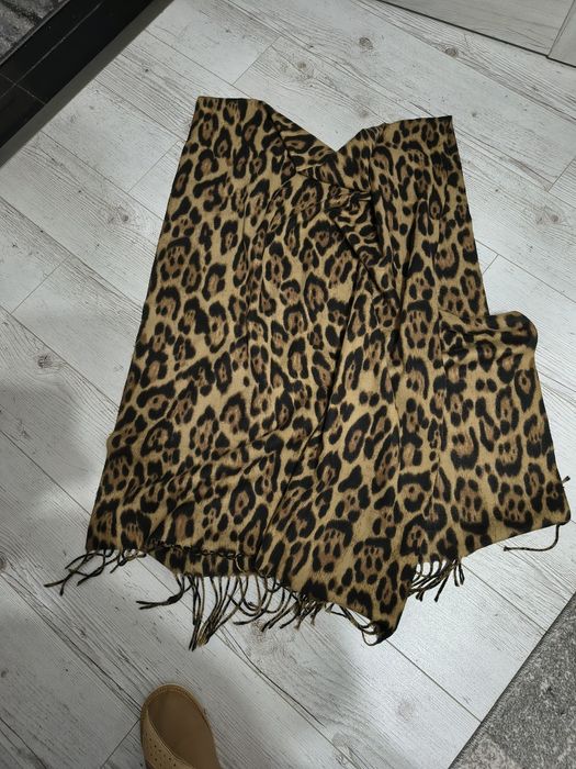 Sprzedam szal zimowy