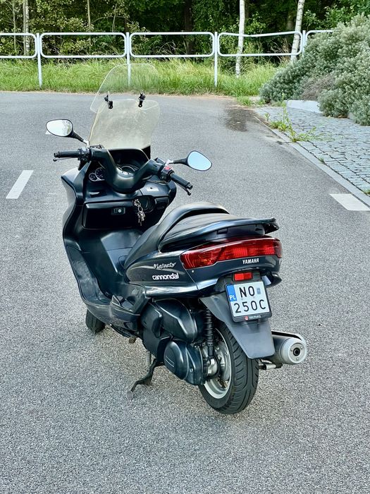 Yamaha Majesty 250 VIDEO