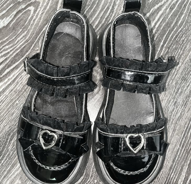 туфлі жіночі у стилі лоліта