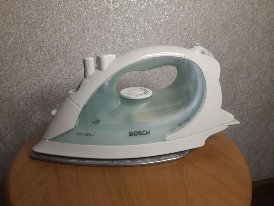 Праска / Утюг  Bosch sensixx ll