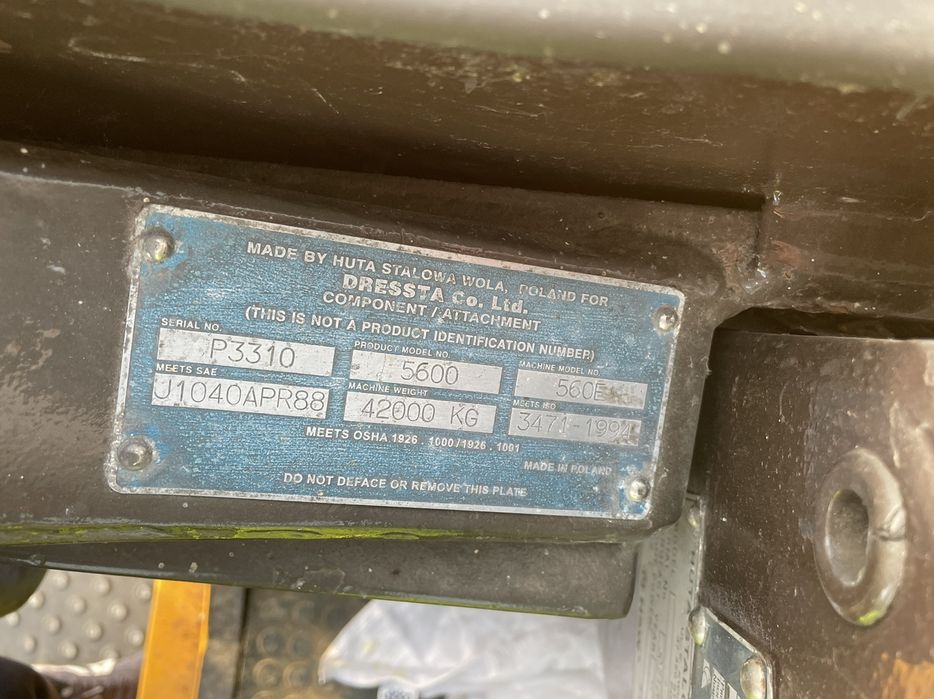 Продам погрузчик DRESSTA