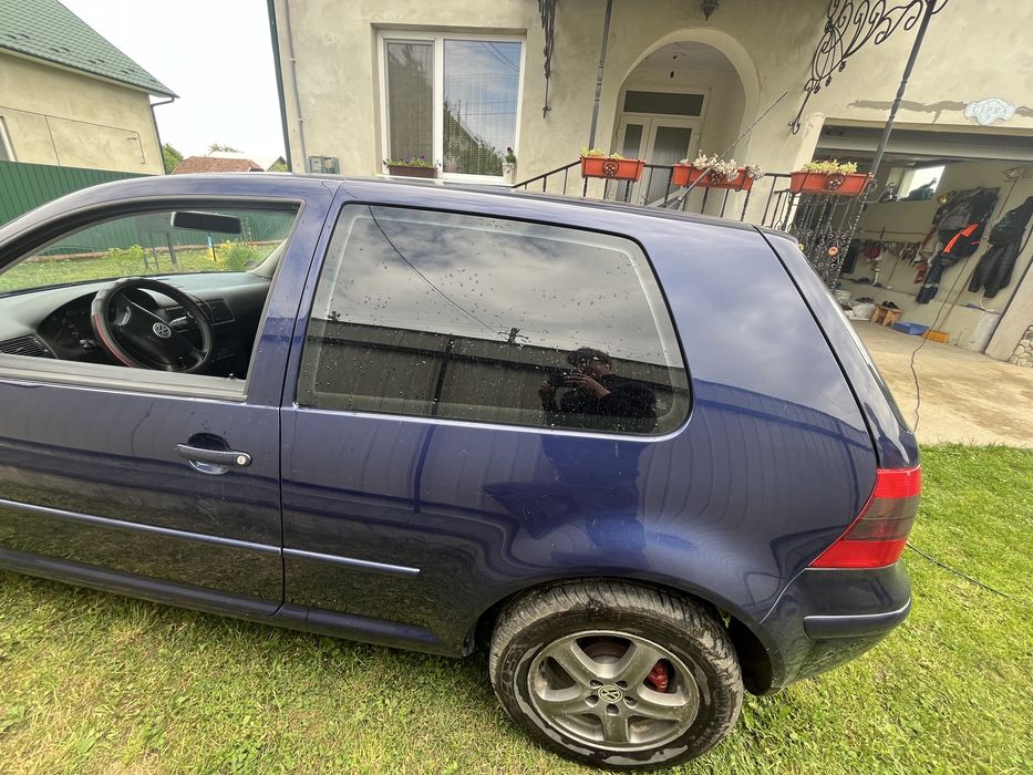 Продам  Volkswagen Golf 4