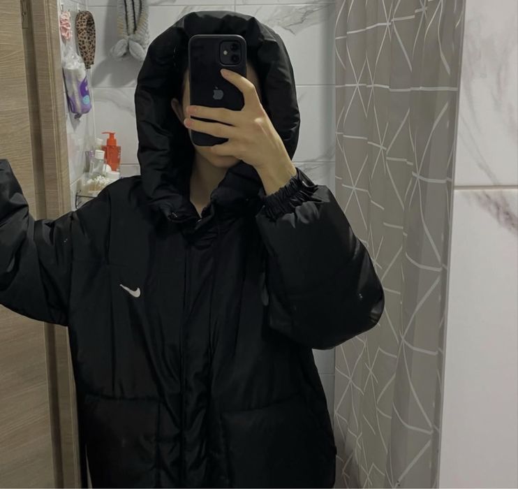 Куртка Nike,чорна оверсайс