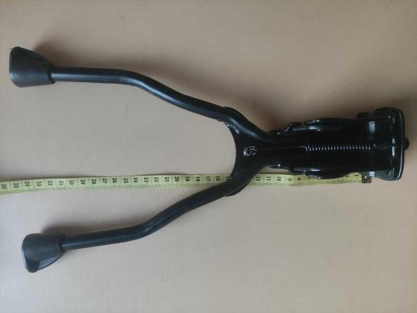 Подножка двойная двуногая двурогая рогатка опора центральная