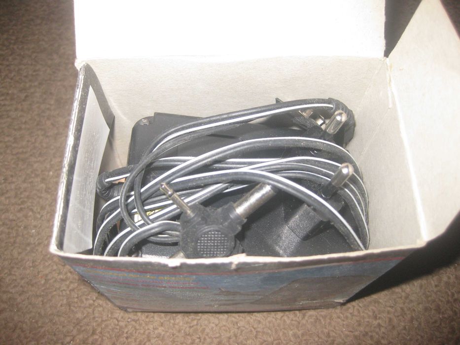 Universal AC/DC Adapter/With Box!64584888617473121
