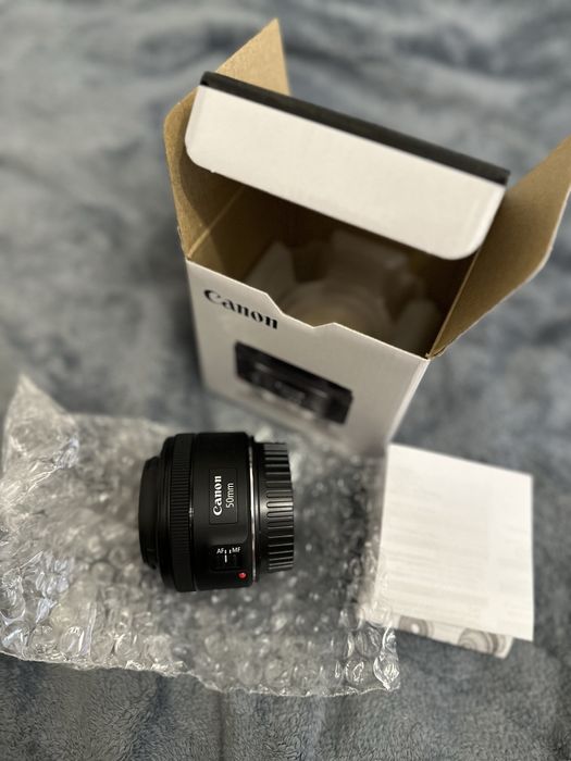 Новий об'єктив Canon EF-M (ідеальний стан, чек, повний комплект)