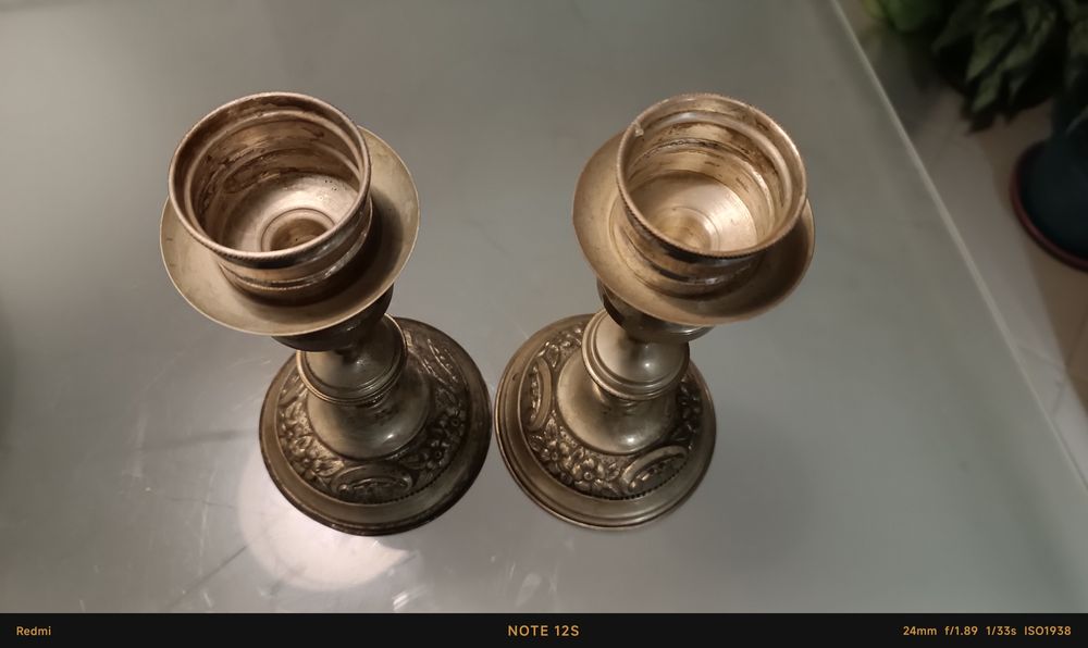 Castiçais Antigos em Casquinha – Par | Decoração Clássica