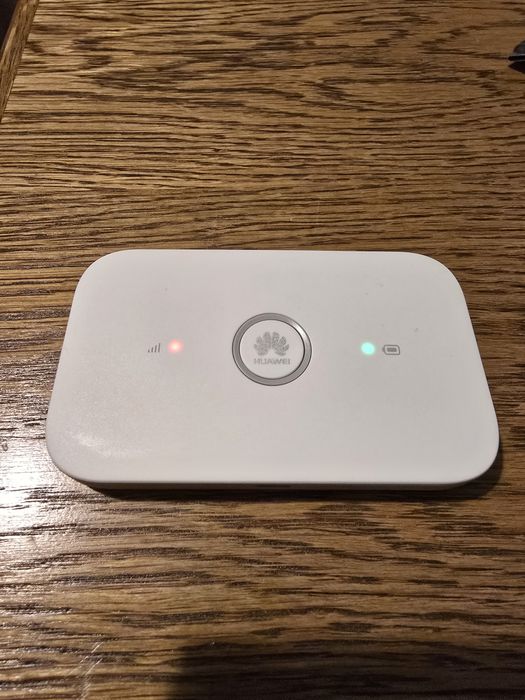 Router wifi na kartę sim mini Huawei lte