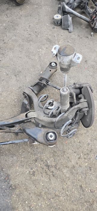Zawieszenie tył Audi A4 B8 A5 8T ośka