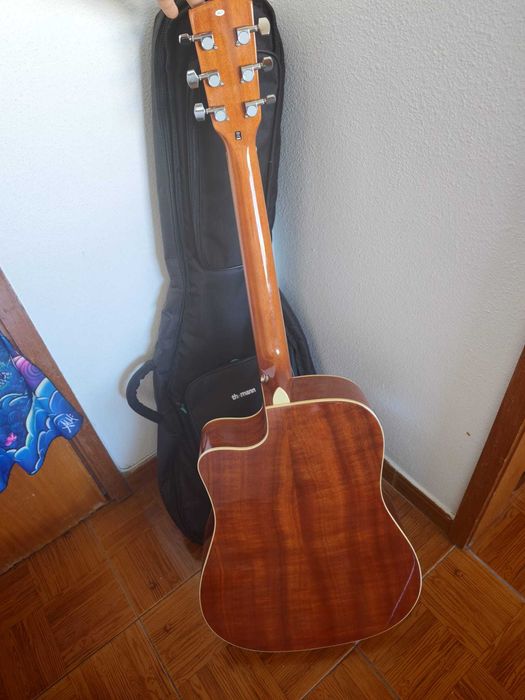 Guitarra Eletroacústica Harley Benton D-120CE NT + Saco Thomann + Cordas Elixir