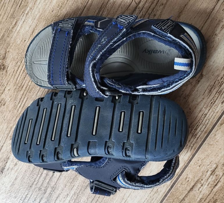 Sandały dziecięce Walky rozmiar 29