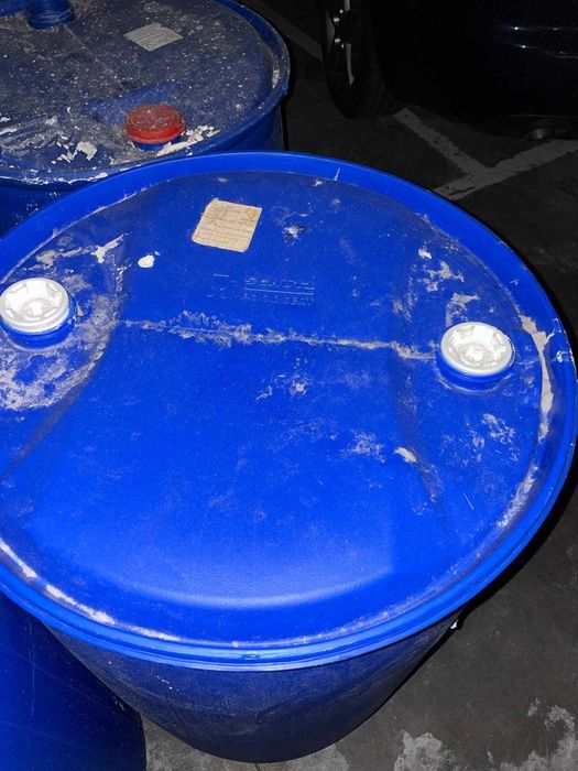 Bidões de 200L conforme imagem