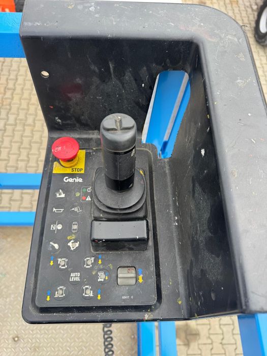Podnośnik nożycowy GENIE GS-5390 - NA SPRZEDAŻ