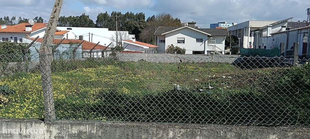 Terreno  para venda — Paços de Brandão, Aveiro
