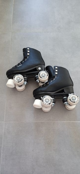 Wrotki figurowe OXELO rozmiar 34, czarne