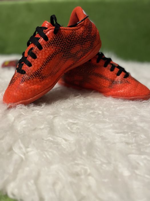 Бутси adidas дитячі 30 розмір