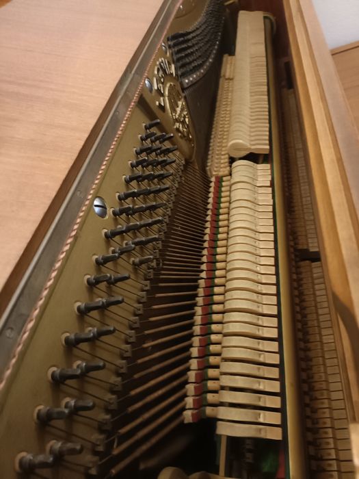 Sprzedam pianino  Legnica