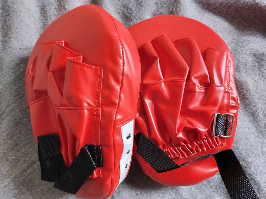 Лапи Вигнуті Venum з PU (2шт)