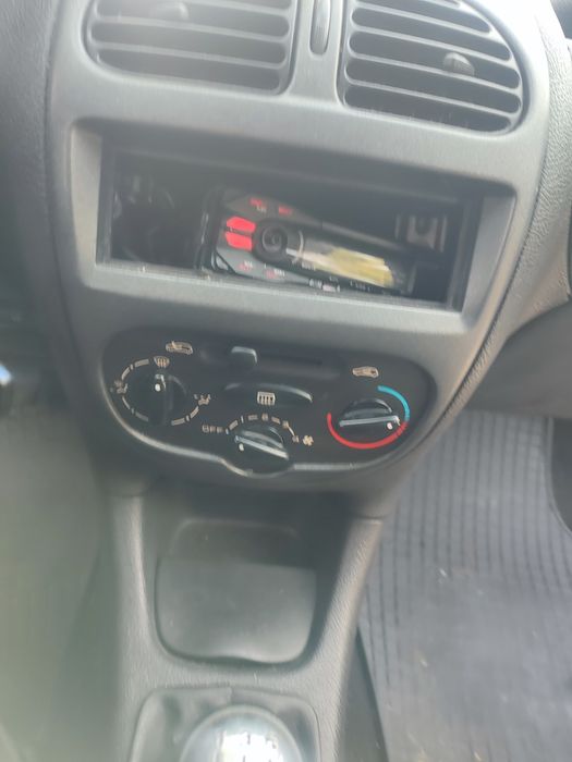 Peugeot 206 2003rok