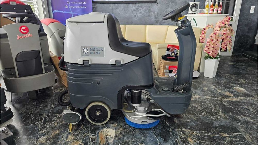 Zmywarka Nilfisk BR752 nowe baterie Litowe!