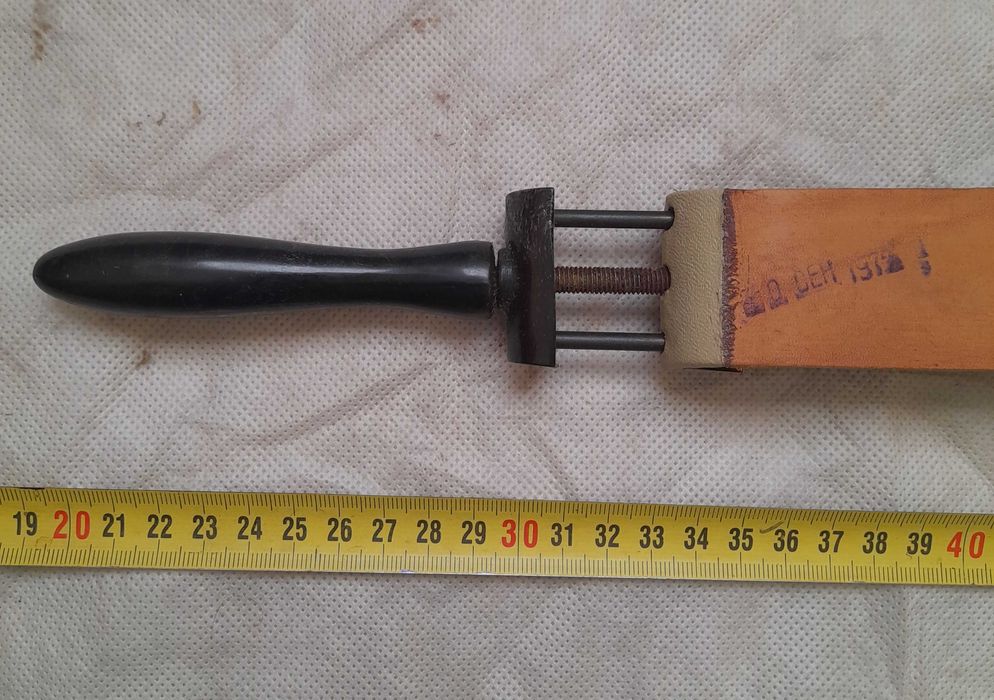 Ремень для правки бритв, ножей