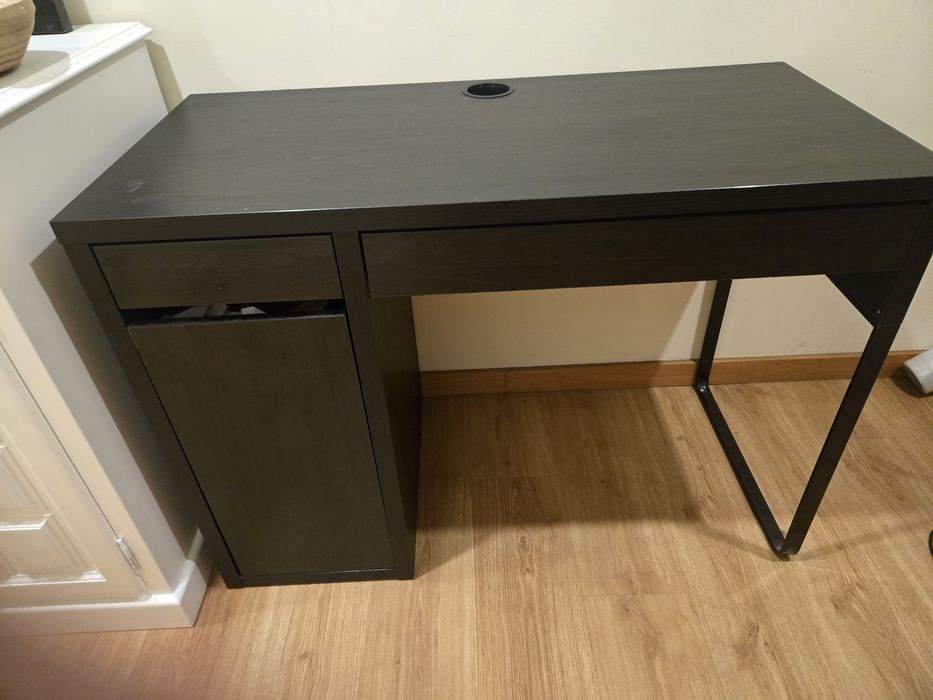 Mesa ikea nova .