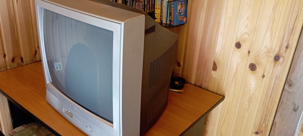 Телевизоры Lg ,  Toshiba 21" (54 см)