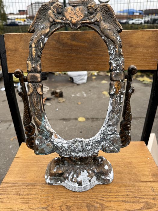 Винтажное настольное зеркало