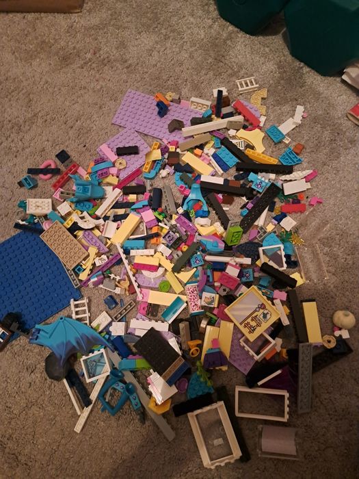 Randomowe części lego