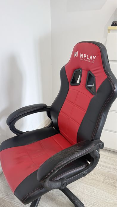 Vendo cardeira gamer N PLAY
