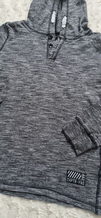 Bluzka chłopięca z kapturem 146/152