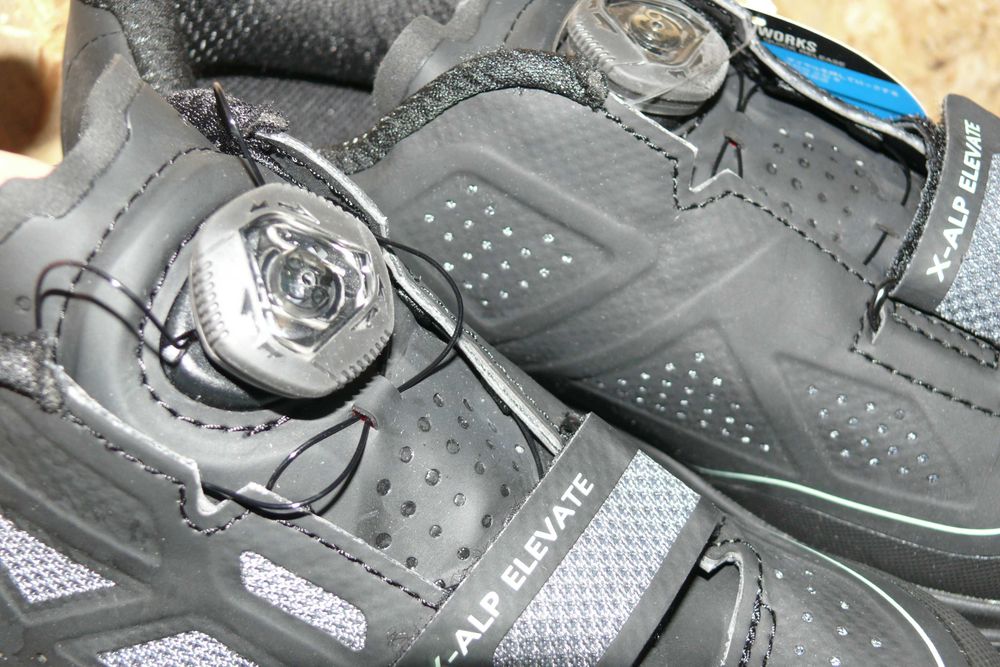 Tênis de Bicicleta X-Alp Elevate -Mulher- da Pearl Izumi