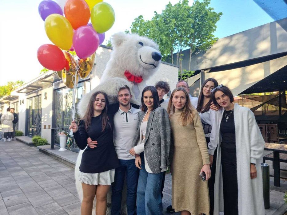 Замовте для дитячого свята в Києві  вражаючого пневмо Гуся Обіймусь